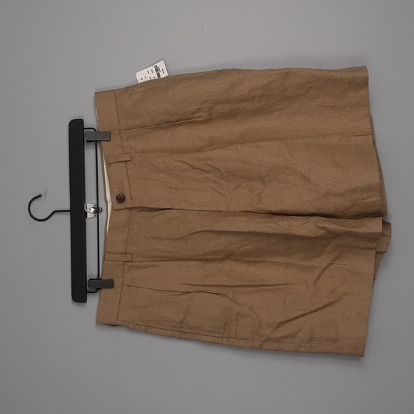 Brook Brother Linen Pleated Front Pocket Tan Shorts - Picture 2 of 11